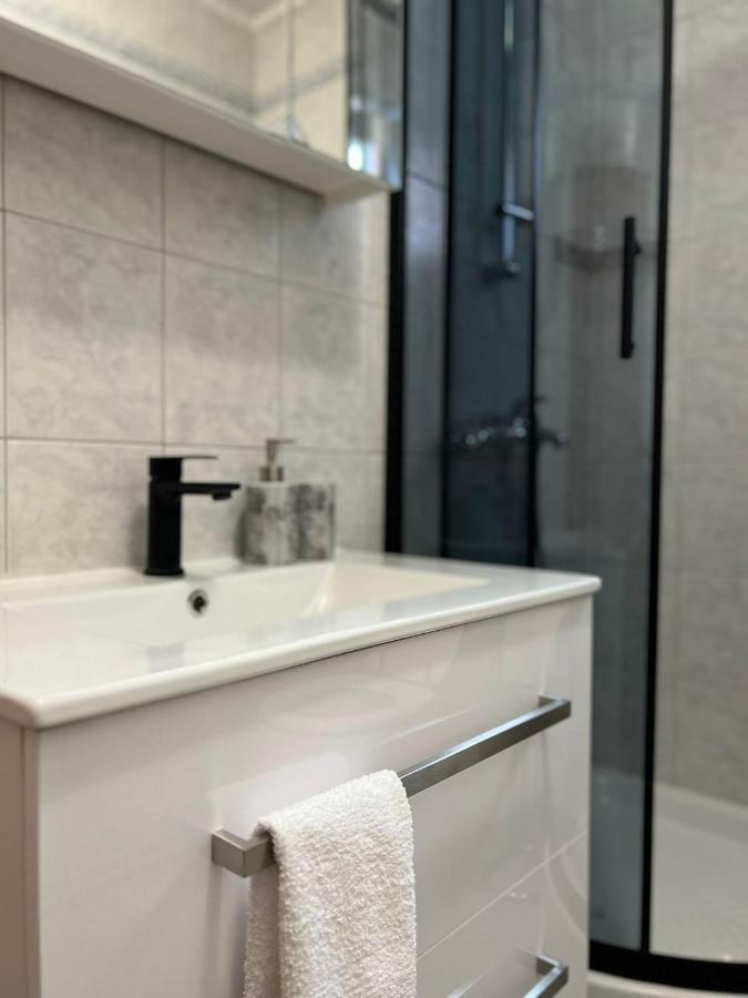 רייקה Apartman Lara מראה חיצוני תמונה